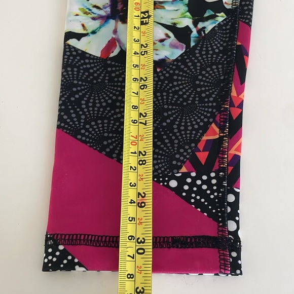 S/P RBX Live Life Actively Crop leggings - colourful pattern - Picture 8 of 10